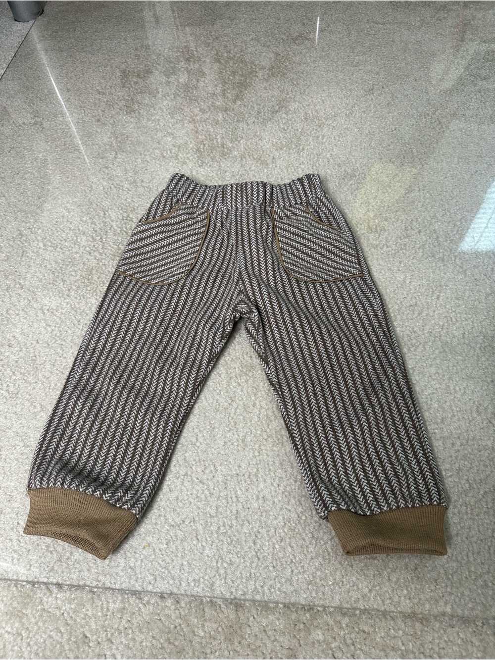 MODERN LUXX BROWN CREAM HERRINGBONE PRINT FLEECE JOGGERS INFANT BOY 12-18 MOS